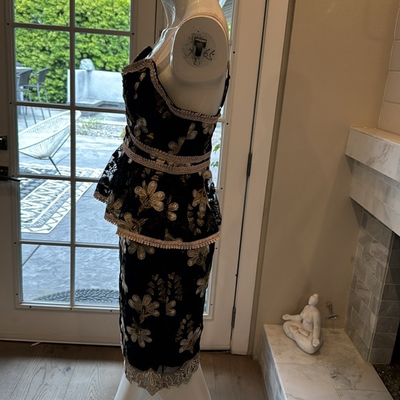Lulus Karina Black & Blue Floral Embroidered Peplum Dress Size Small - Picture 7 of 14